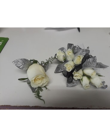 Corsages and Boutonniere Flower Arrangement