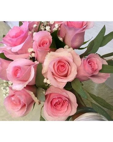 Hand Tied Long Stem Roses Flower Arrangement