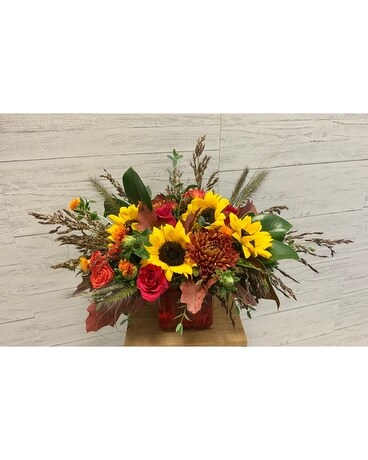 Fall Delight Flower Arrangement