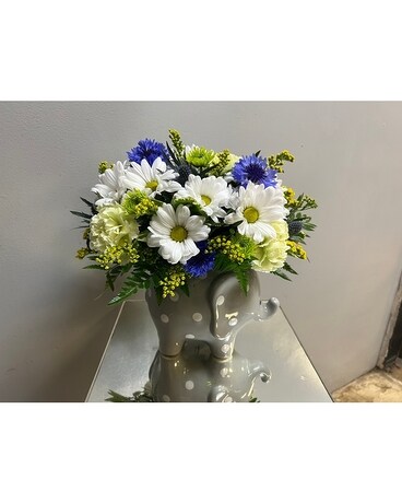 Elli The Elephant Flower Arrangement
