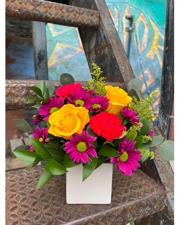 Spring Splendor Flower Arrangement