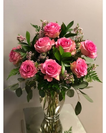 Dozen Pink Roses Flower Arrangement