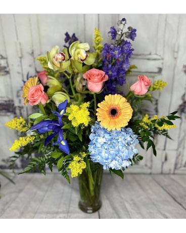 Sunny Days Flower Arrangement