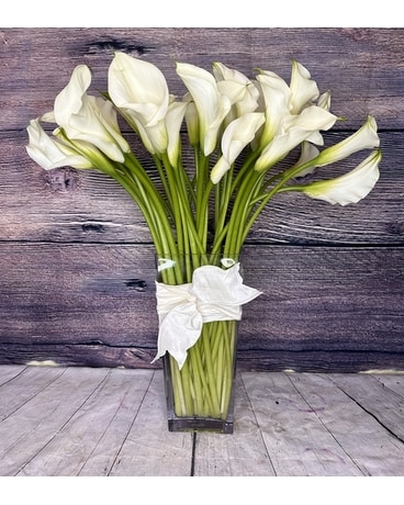 Simply Calla Flower Arrangement