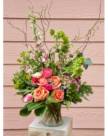 Mother's Bouquet- Lindale Floral Original Flower Arrangement