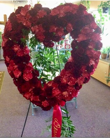Standing Sprays & Wreaths (call for inquiries) Funeral Arrangement