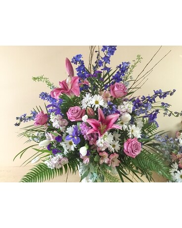 Funeral Casket Spray Flowers  (call for inquiries) Funeral Arrangement