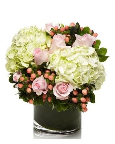 Pink Berry Bouquet Flower Arrangement