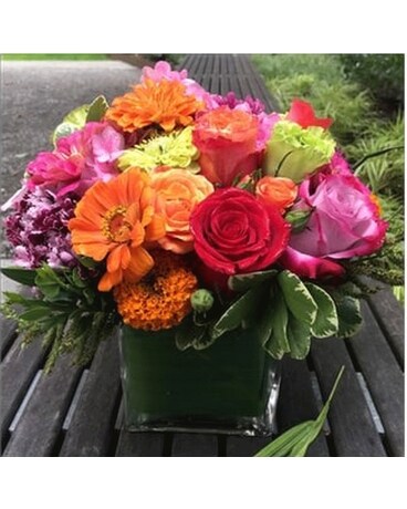 HAPPINESS BOUQUET in Bellevue WA - CITY FLOWERS, INC.