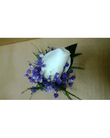 Long Stem White Rose with Tinted Babies Breath Boutonniere