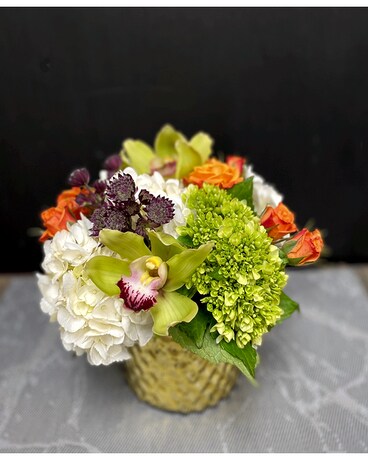 Pot of Gold Flower Arrangement