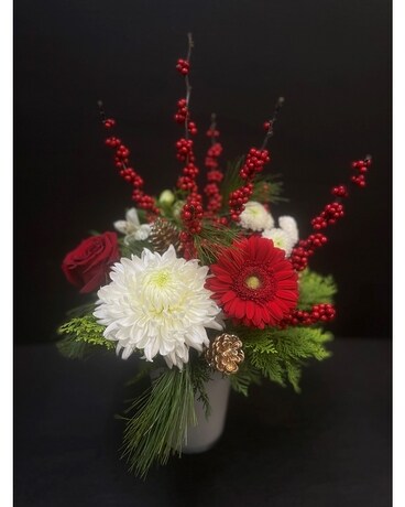 Merry & Bright Flower Arrangement