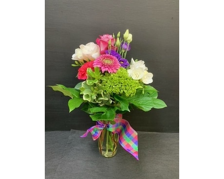Spring Daze Flower Arrangement