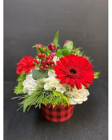 Buffalo Plaid Table Piece Flower Arrangement