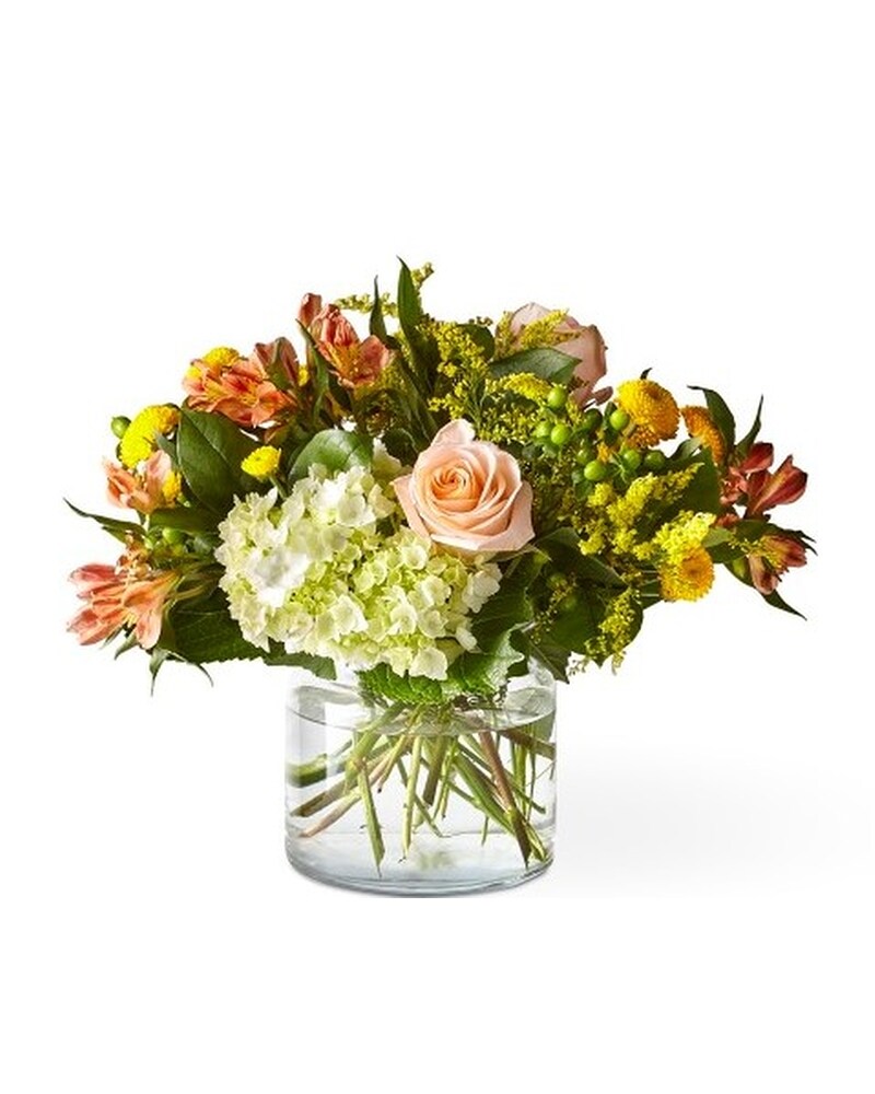 Life's a Peach Bouquet 21-S7 in Fond Du Lac WI - Haentze Floral Co