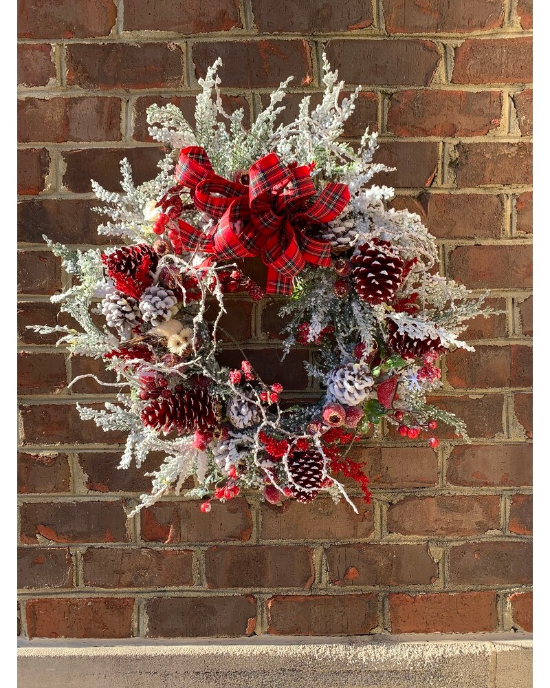 Custom Wreaths in Cary NC - Preston Flowers