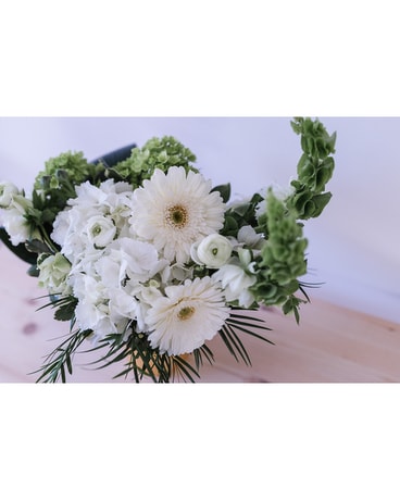 Designers Choice Green & White Palette Arrangement Flower Arrangement