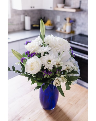 Heavenly Blue Flower Arrangement