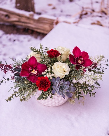 Boho Let it Snow Flower Arrangement