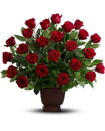 Teleflora's Rose Tribute Flower Arrangement