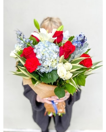 Patriotic Wrap Bouquet