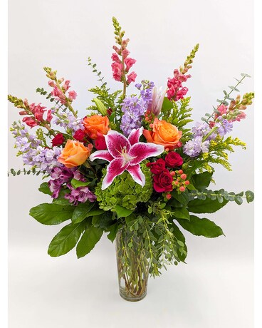 Stunning for Valentine's Day Flower Arrangement
