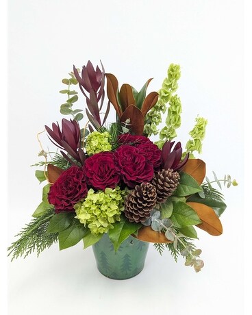 Festive Evergreen Deluxe Flower Arrangement