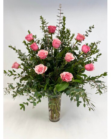 Deluxe Rose Arrangement - Pink