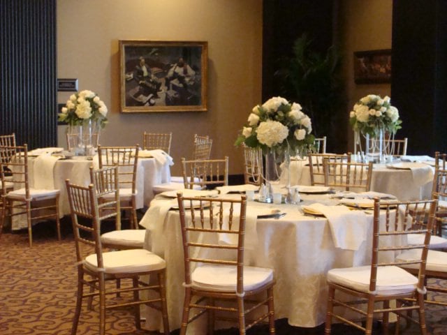 medium height centerpiece