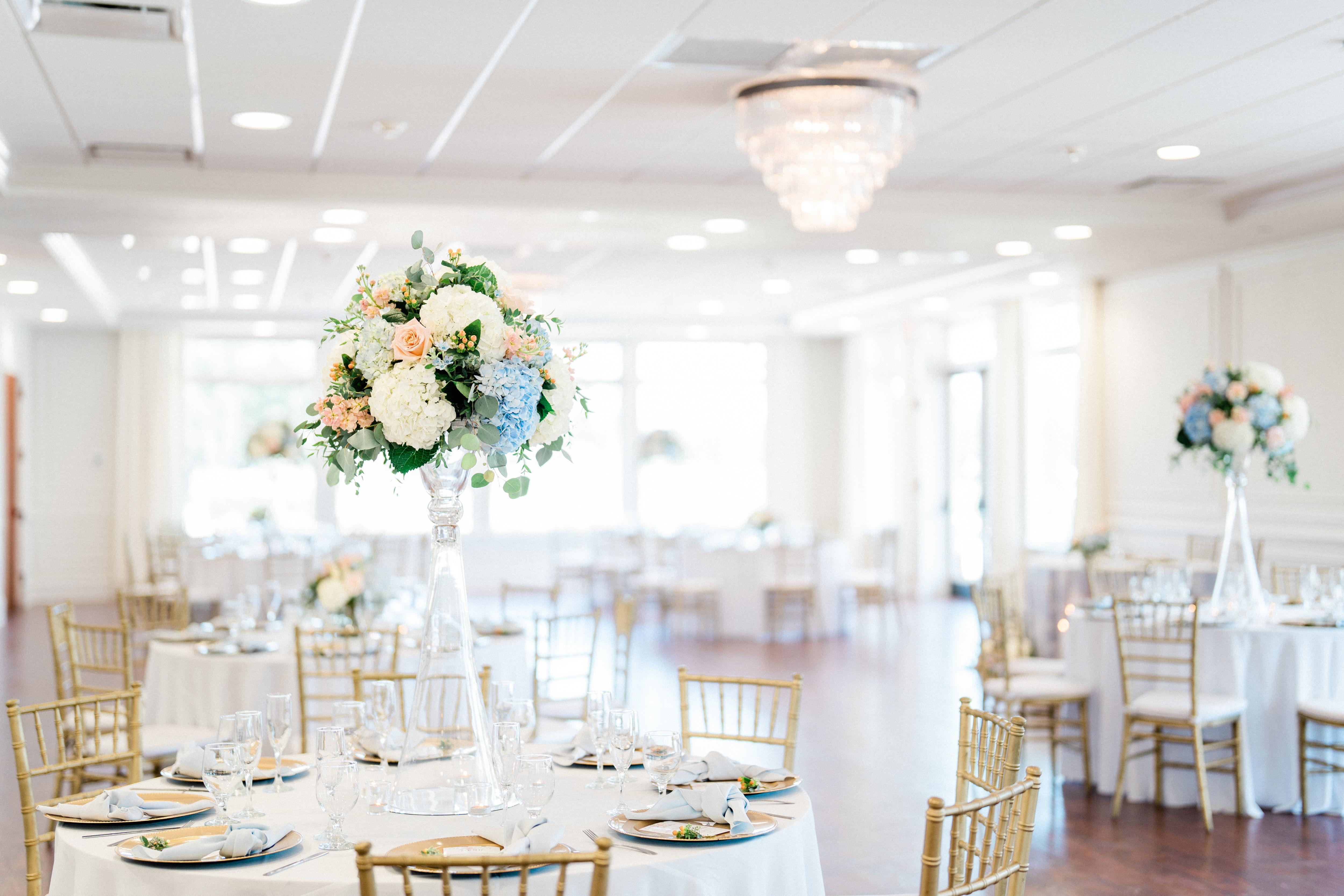 pastel tall centerpiece