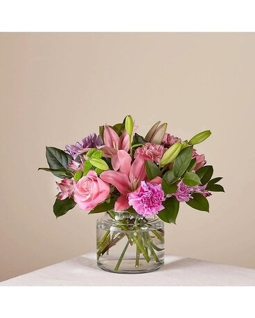 FTD Mariposa Flower Arrangement