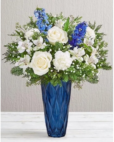 Holiday Radiance Bouquet Flower Arrangement