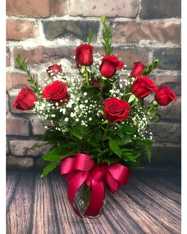 One Dozen Premium Red Roses Flower Arrangement