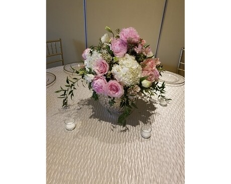 reception2 Flower Arrangement