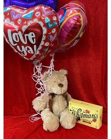 Ultimate gift bag bundle. Flower Arrangement