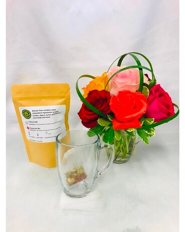 Replenish me tea with roses in a clear Mug Gifts