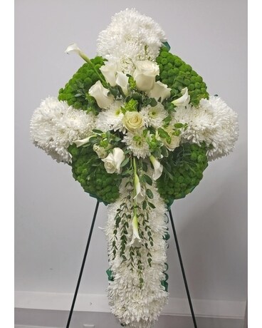 Celtic Cross Funeral Arrangement