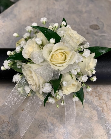 Rosa Wristlet Flower Arrangement