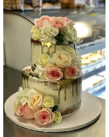 Cake Flower Arrangement