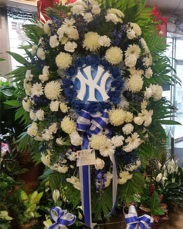 Yankees Standing Spray Flower Arrangement