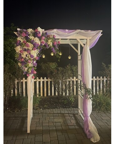 #Grandoaks CC Arch Decor Flower Arrangement