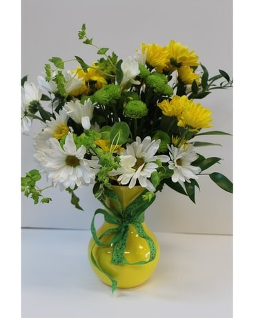 Dancing Daisies Flower Arrangement