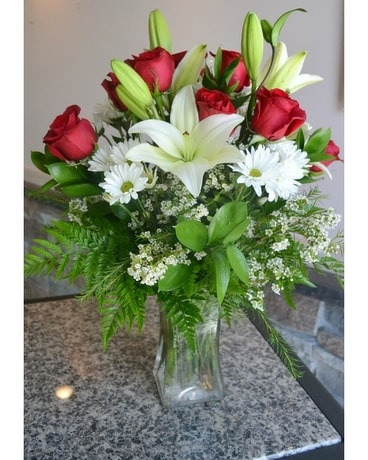 Mamacita Flower Arrangement