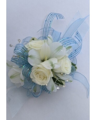 Simply Stated Corsage