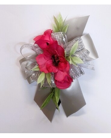 Hot Pink Steel Corsage