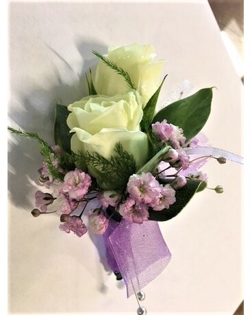 Archer Corsage