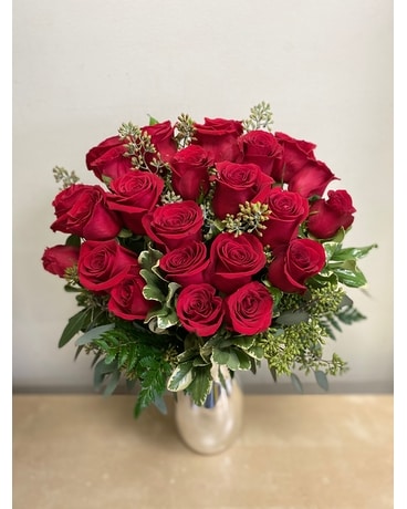 True romance bouquet with red roses by vivian Flower Arrangement