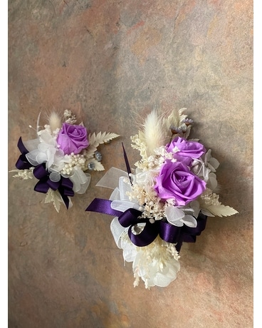 CORSAGE AND BOUTONNIERE WITH ETERNAL ROSE Dried Flowers