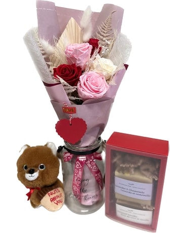 Bouquet of Eternal Roses-Forever Roses Dried Flowers
