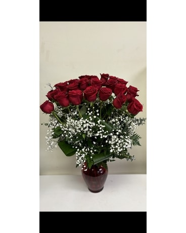 Two dozen red rose in vase Flower Arrangement